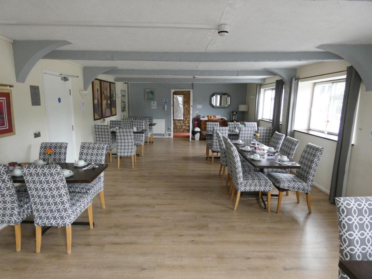 The Riverside Hotel Monmouth Exterior foto